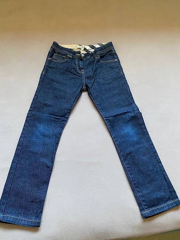 Burberry Pantaloni: Jeans Burberry , Gr.6 – Usato da Minusio venduto da may_5qgr