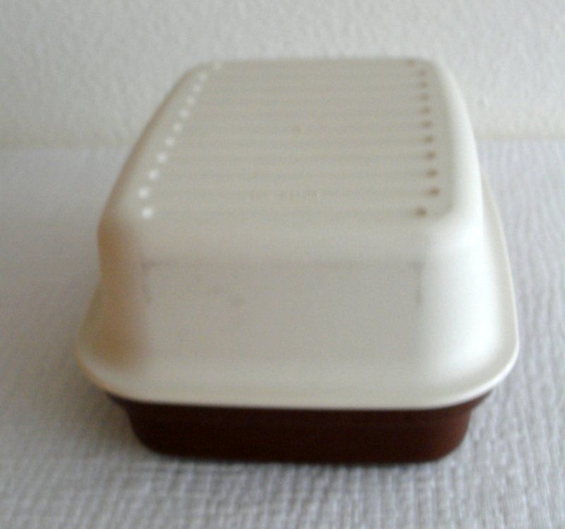 Tupperware Contenitori & Simili: Vintage Tupperware Brotkasten, BreadSmart, Aufbewahrungsbox – Usato da Regensdorf venduto da anna059 1