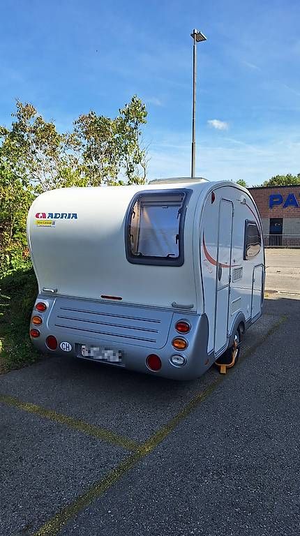 Veicoli da campeggio: Carane Adria 341 PH – Usato da cernier venduto da roxy133