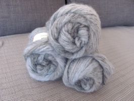 Strickwolle Amore Grau meliert 3 Knäuel a100g