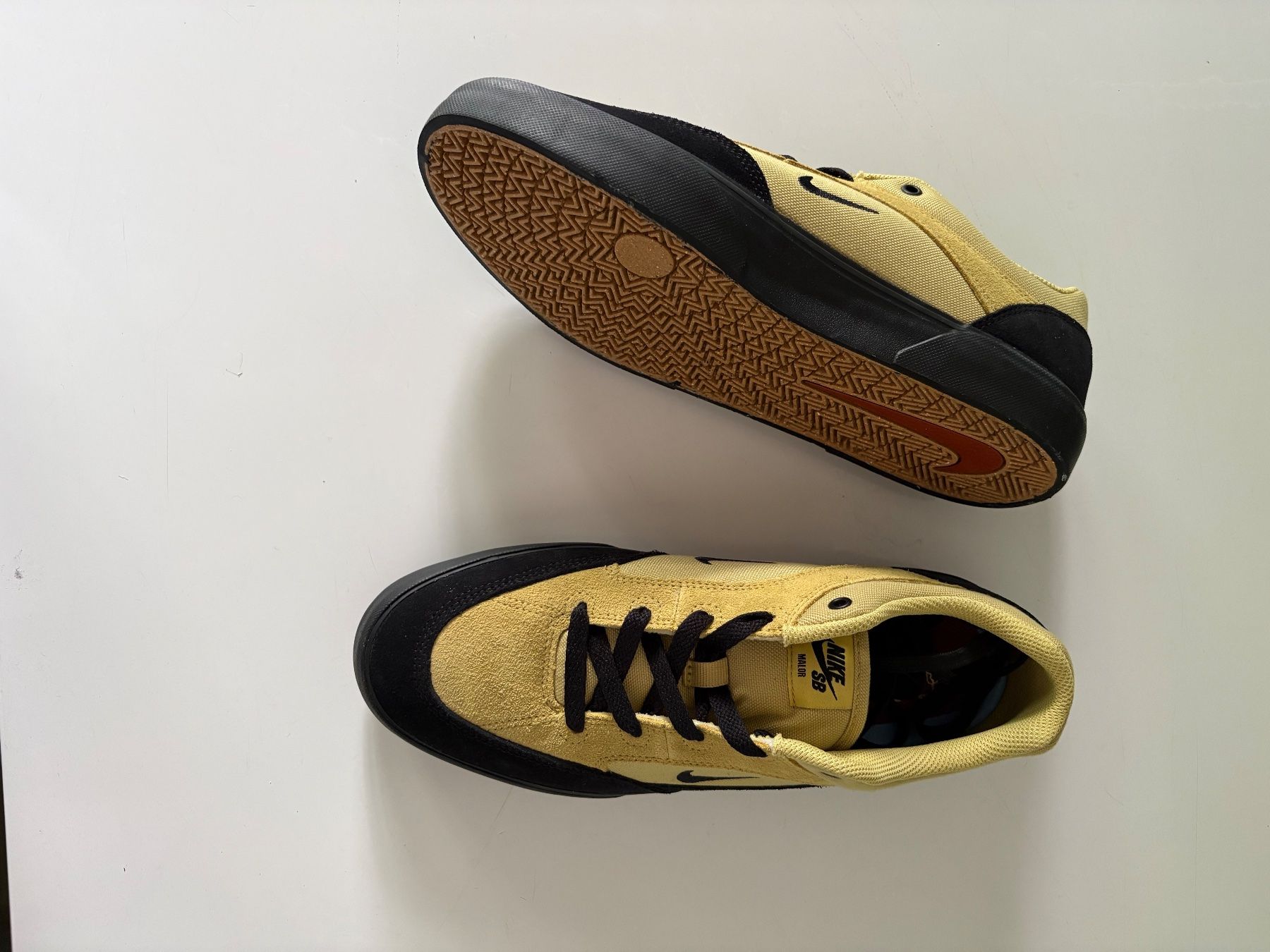 Nike Scarpe da uomo: Nike Sb Malor Schuhe – Nuovo (secondo la descrizione) da Zürich venduto da tocky 2