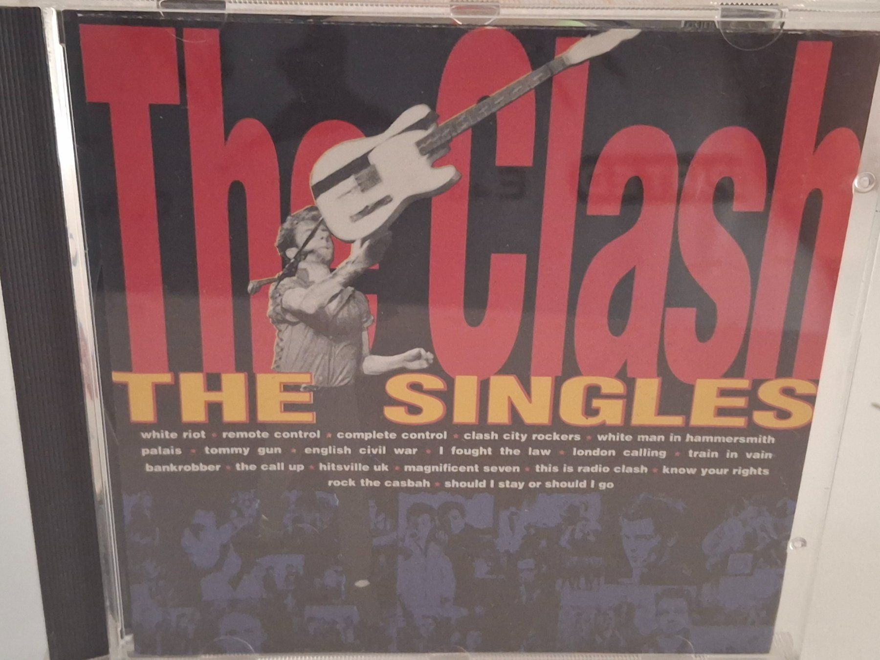 CDs: CD The Clash - The Singles – Gebraucht aus Aarberg von Jackup1