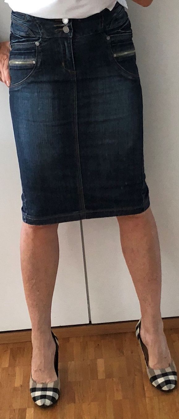 Gonne: Jeans jupes  sehr sexy – Nuovo (secondo la descrizione) da Adliswil venduto da Jessik0 1