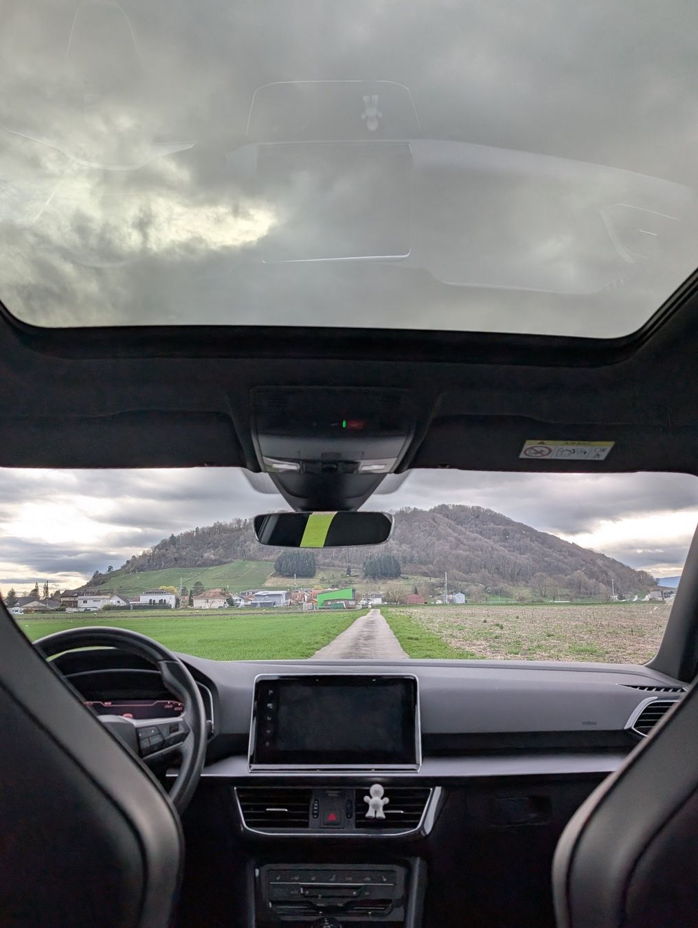 Seat Automobili: SEAT Tarraco 1.4 e-HYBRID DSG Hola FR – Usato da Sugiez venduto da nunorbatista 1