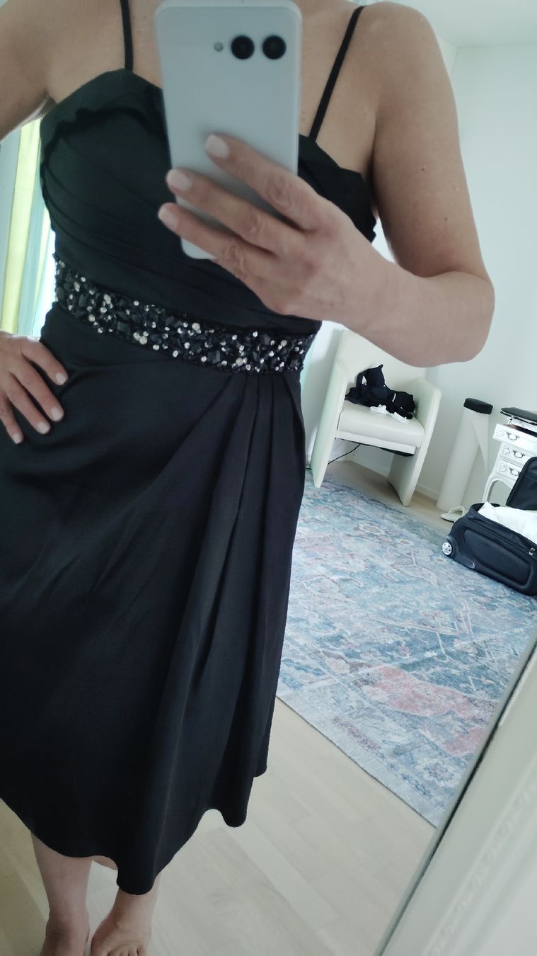 Vestiti: Schwarzes Cocktailkleid aus 100 % Polyester – Nuovo (secondo la descrizione) da Spreitenbach venduto da ludwigmaira 3