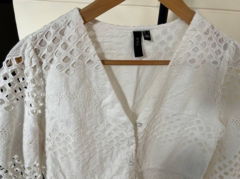 Vestiti: Sommerkleid YAS – Usato da Luzern venduto da HeleneXX 1