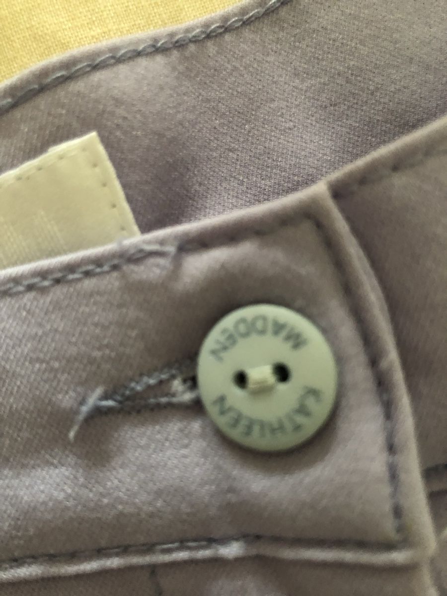 Pantaloni: Lila Hosen – Nuovo (secondo la descrizione) da Solothurn venduto da Congela 4