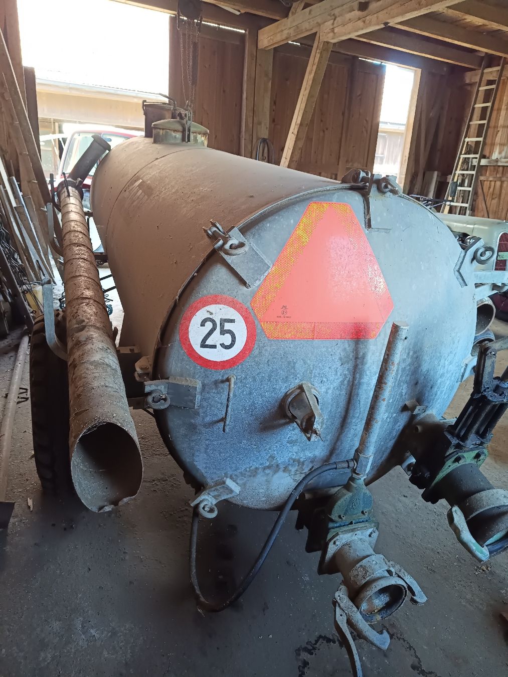 Tutte le macchine: Güllefass – Usato da Härkingen venduto da dom_5vdg 4