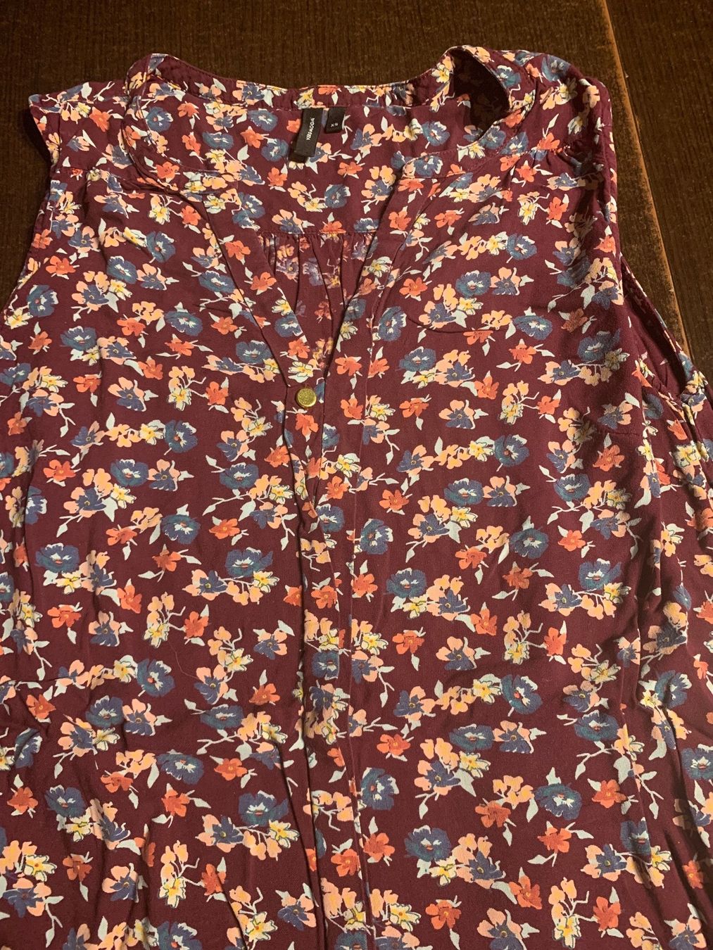 Camicette, T-shirt & Top: Pull sans manches taille XS – Usato da Domdidier venduto da qatar1973 1