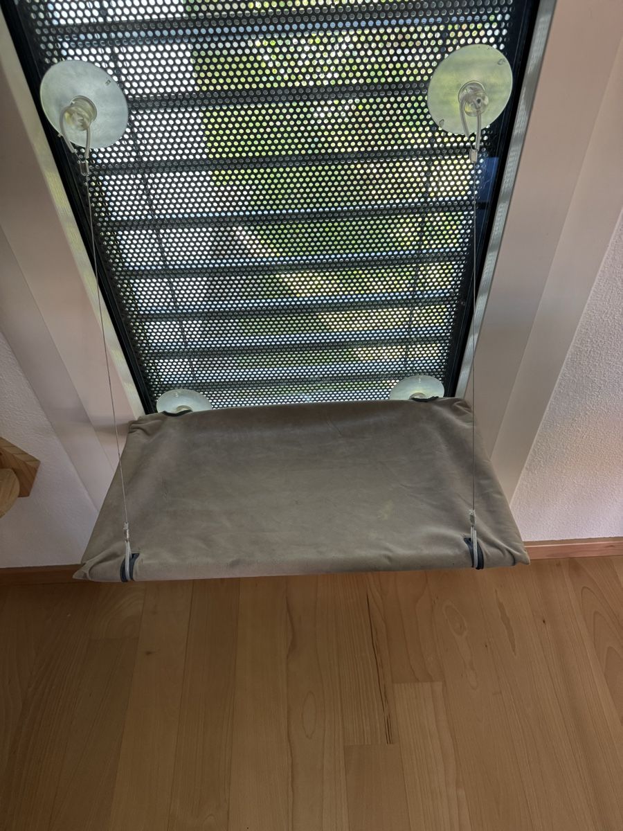 Trixie Cucce & Letti: Katzen Fensterplatz/Liege – Usato da Rotkreuz venduto da namaiki14 1