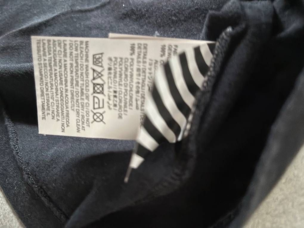 Off-White T-shirt: T-shirt Off White noir T M – Usato da Confignon venduto da MVAR 4