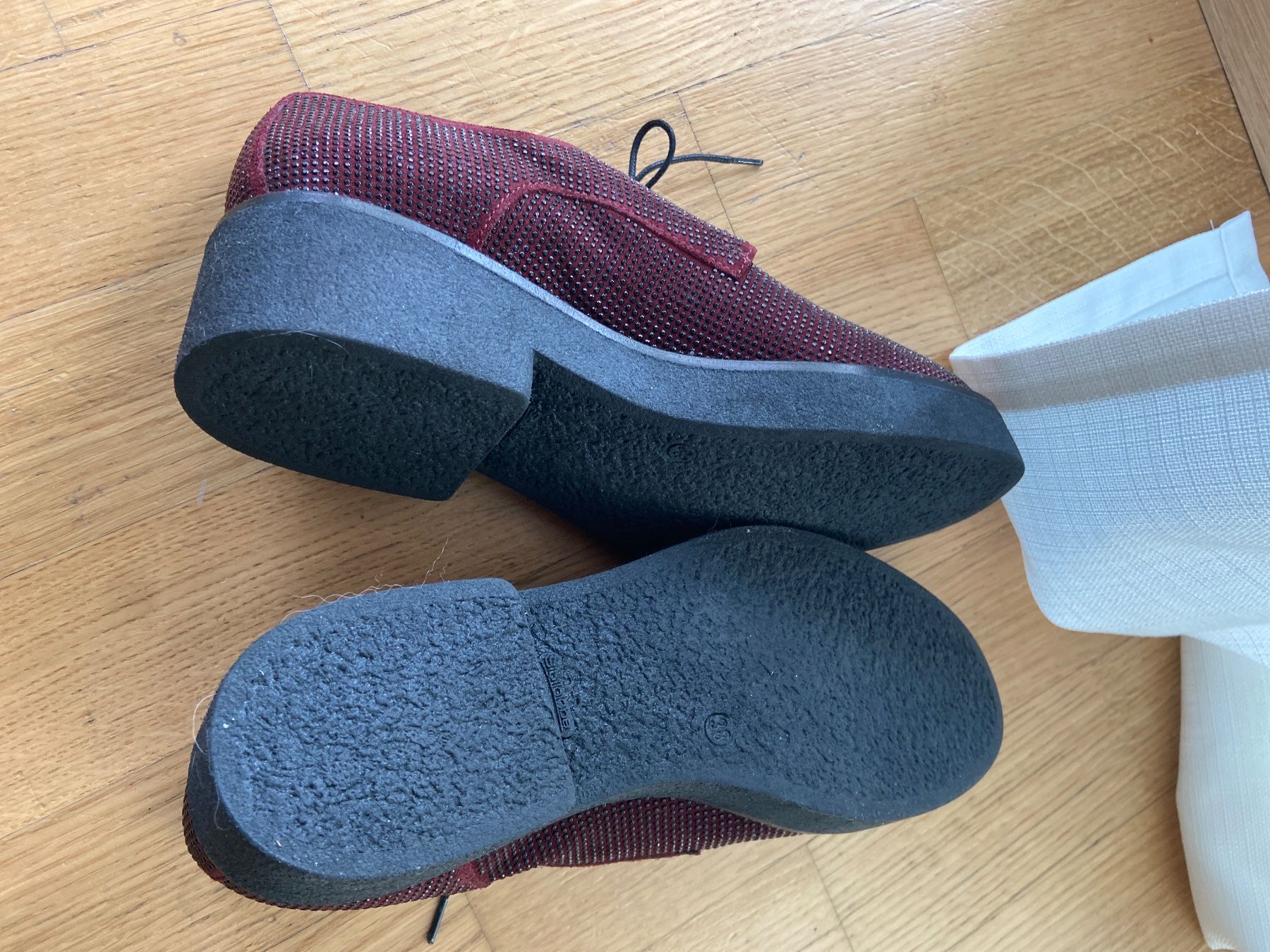 Scarpe da donna: Fru-it Sneakers Glitzer- Bordeaux Gr.38 – Nuovo (secondo la descrizione) da Baden venduto da Lauflip 4