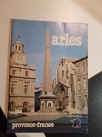 Vintage Reiseführer Arles Provence France 1981