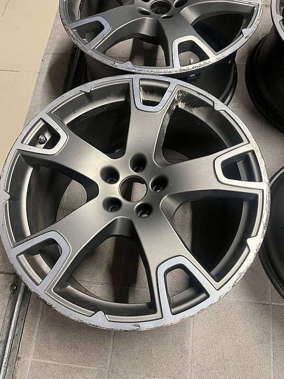 Cerchioni: jante Maserati Nero 20" – Usato da Pully venduto da friporte11