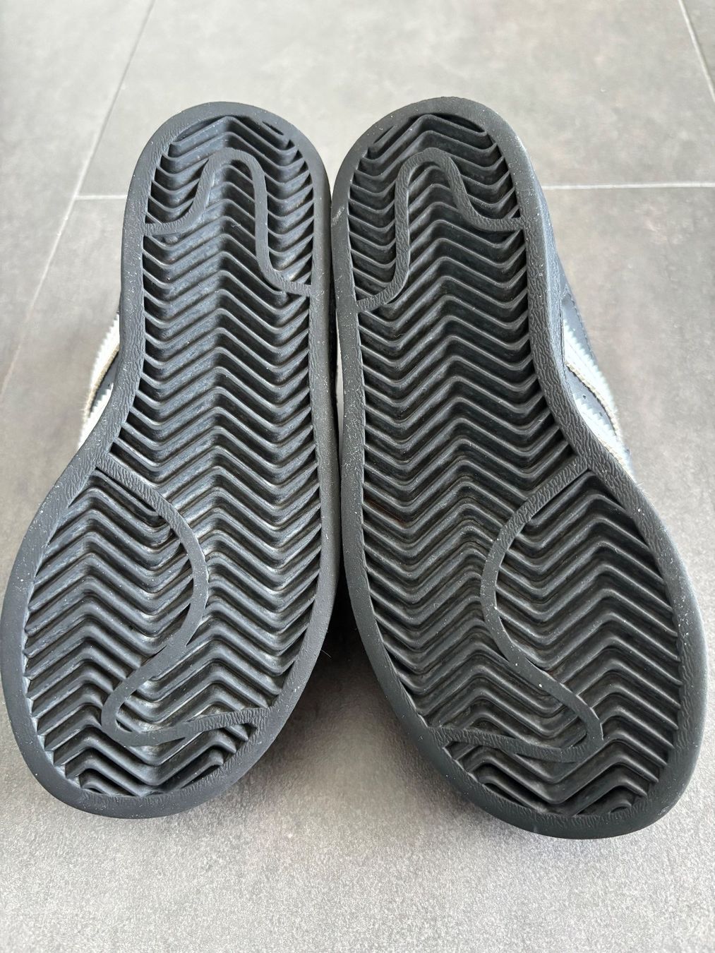Adidas Scarpe da uomo: Adidas Original Superstar EF4840 - Grösse 28.5 – Usato da Oberägeri venduto da MariaLehman 4
