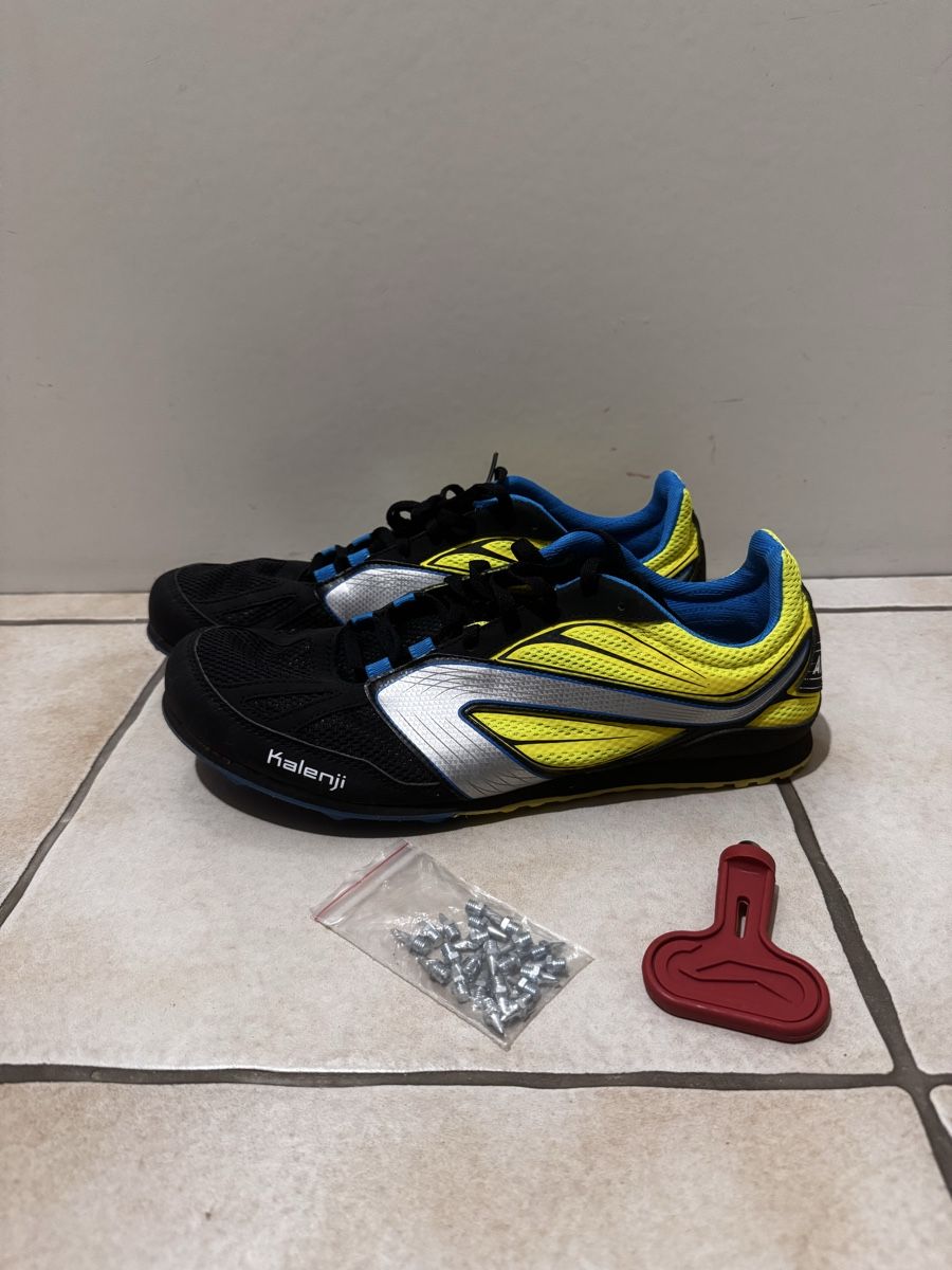 Herrenschuhe: Sprint Track Spines Lauf Schuhe 45 Neu – Neu (gemäss Beschreibung) aus Rheinfelden von rolfolo