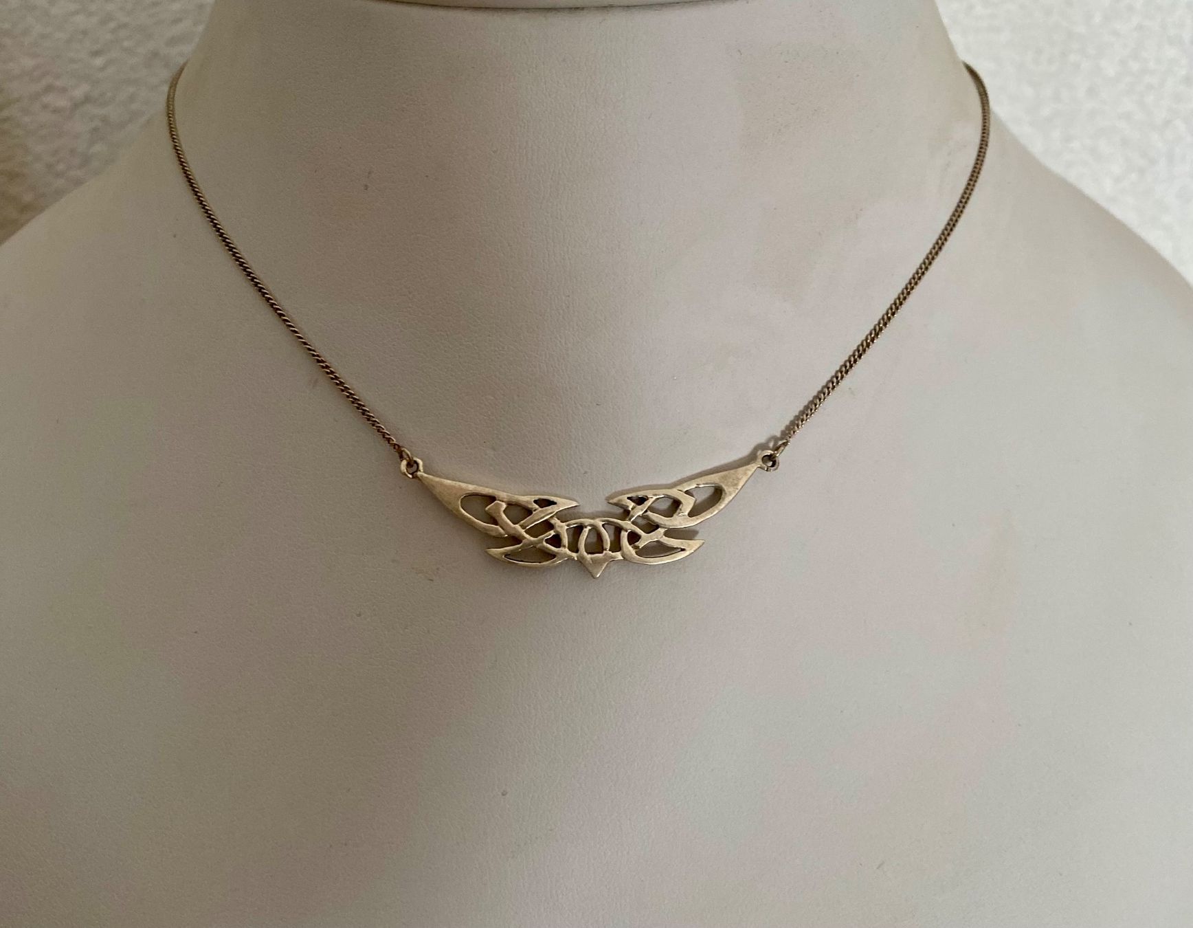 Catenine: Collier avec pendentif nœud celtique – Usato da Vuadens venduto da lutine77 5