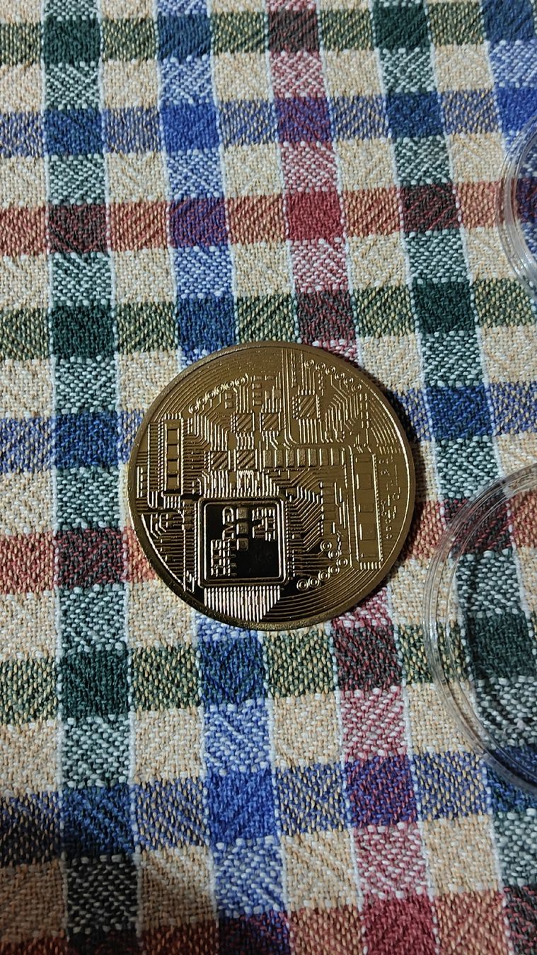 Tutti le monete: bitcoin münze samler – Nuovo e nell'imballaggio originale da Schöftland venduto da magicX01 2