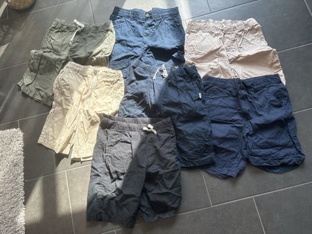 Kinder Shorts 7er Pack verschiedene Farben Grösse 140