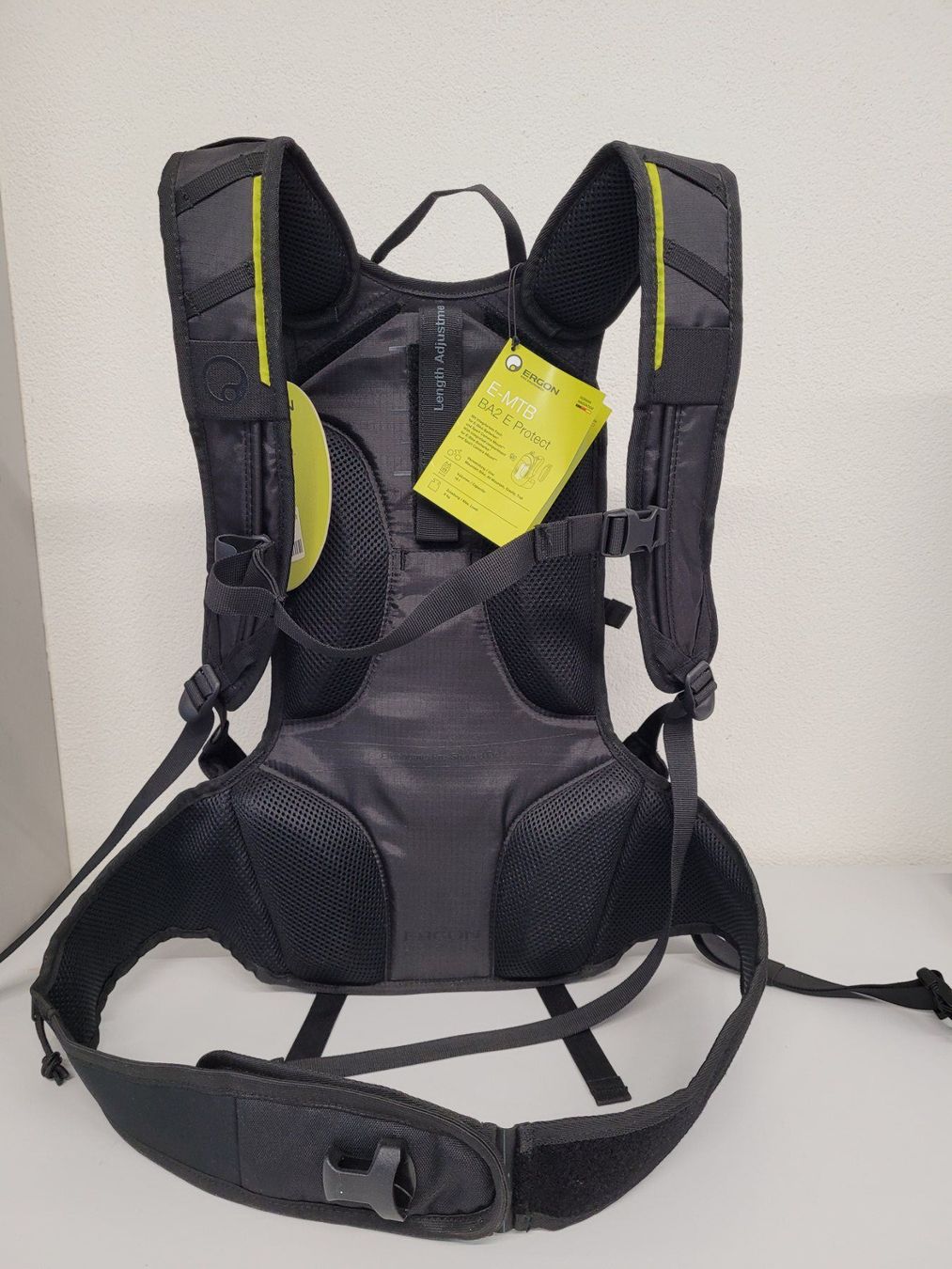 Ergon Zaini: ERGON Bike Rucksack BA2 E inkl. Protektor black – Nuovo e nell'imballaggio originale da Giswil venduto da mai_k7x7 2