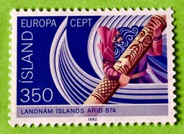 BRIEFMARKEN AUS Island UNGESTEMPELT  Siehe Original Fotos. 