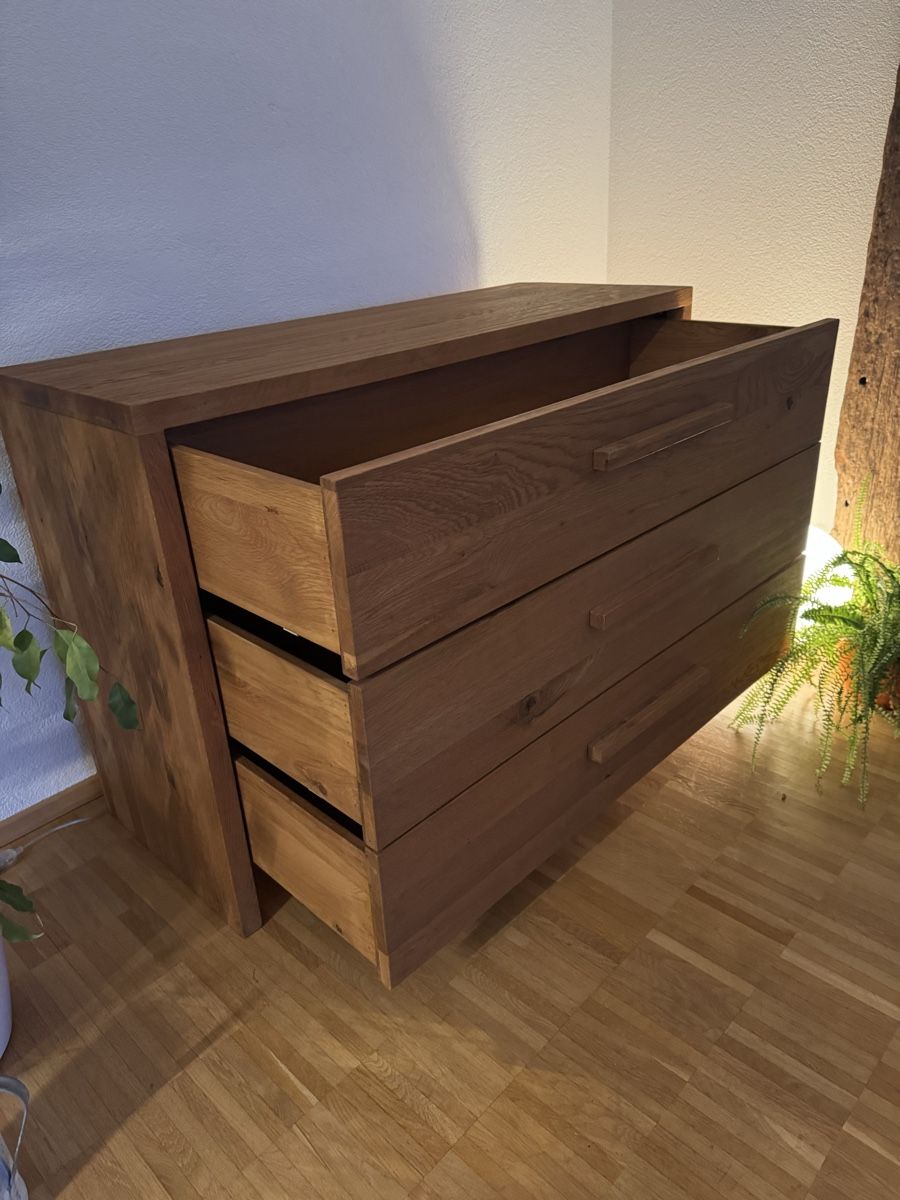 Pfister Cassettiere: Kommode Eiche massiv – Usato da Belp venduto da sil_2lpt 2