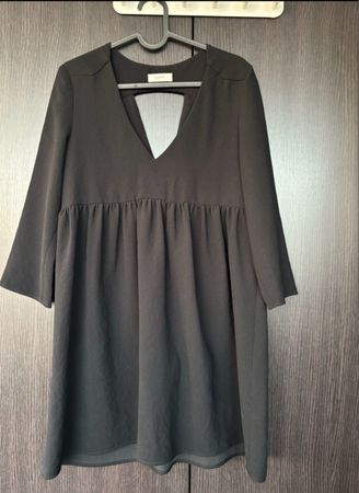 BA&SH Kleid Grösse 1, (luftig geschnitten) 🖤