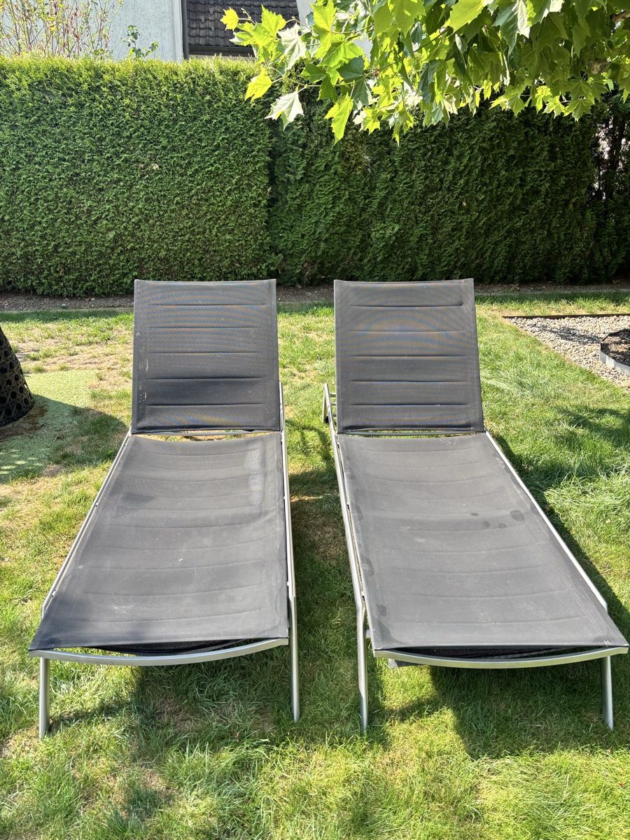 Pfister Liegen & Liegestühle: 2 Edelstahl Sonnenliegen – Gebraucht aus Wangen an der Aare von Paedu10 1