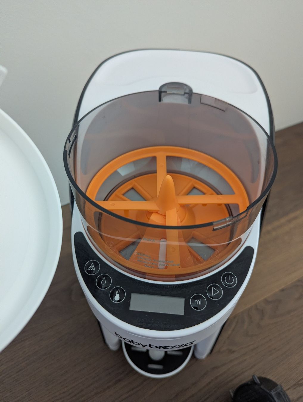 Baby Brezza Elettrodomestici da cucina: Babybrezza Formula Pro Advanced + 4 entonnoirs – Usato da Zürich venduto da gag_wg7n 1