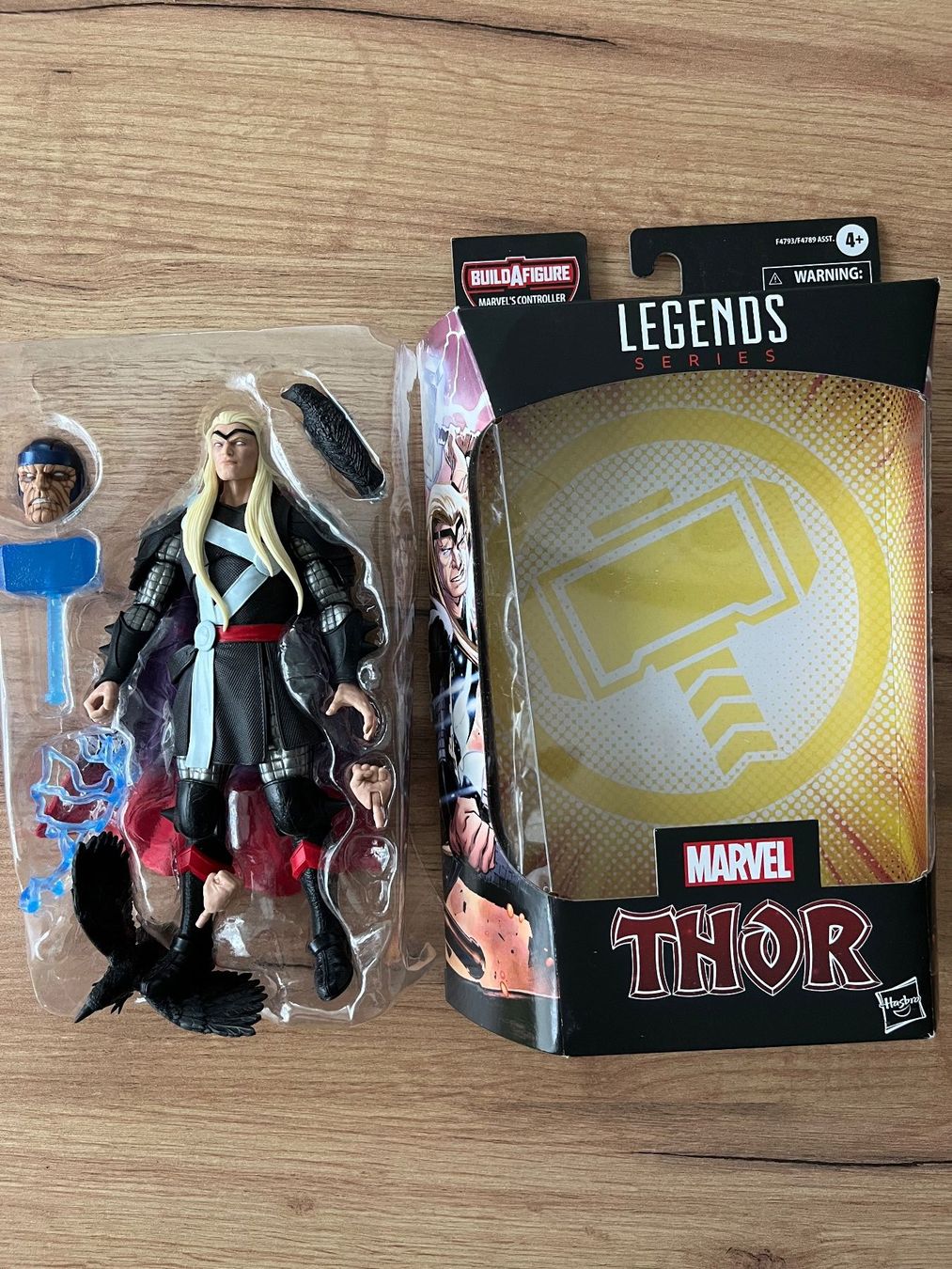 Marvel Statuette: Marvel Thor – Usato da St. Gallen venduto da Nickat