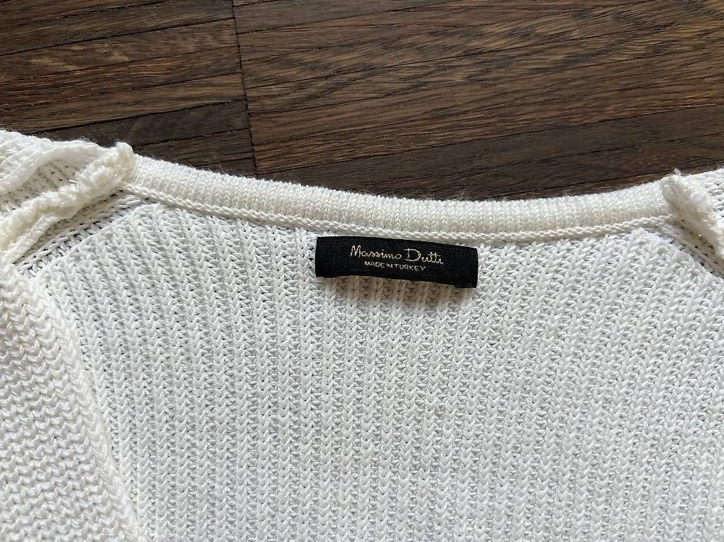 Gilets & Westen: Massimo Dutti Weste zu verkaufen – Neu und originalverpackt aus Arlesheim von sel_n57l 1