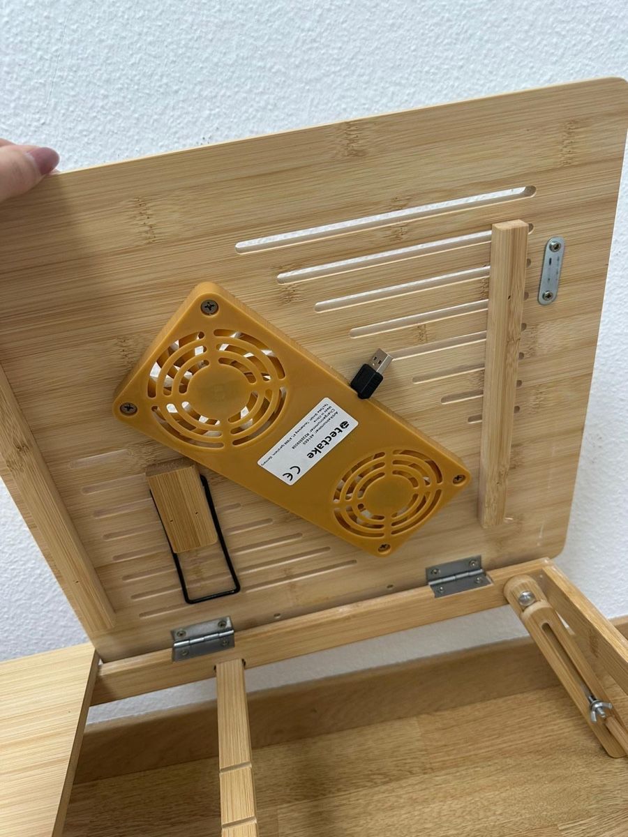 Notebooks: Laptoptisch – Neu (gemäss Beschreibung) aus Münchenbuchsee von IleanaT 2