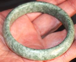 Armreif L-5523 – Grüne Jade 59mm Innendurchmesser