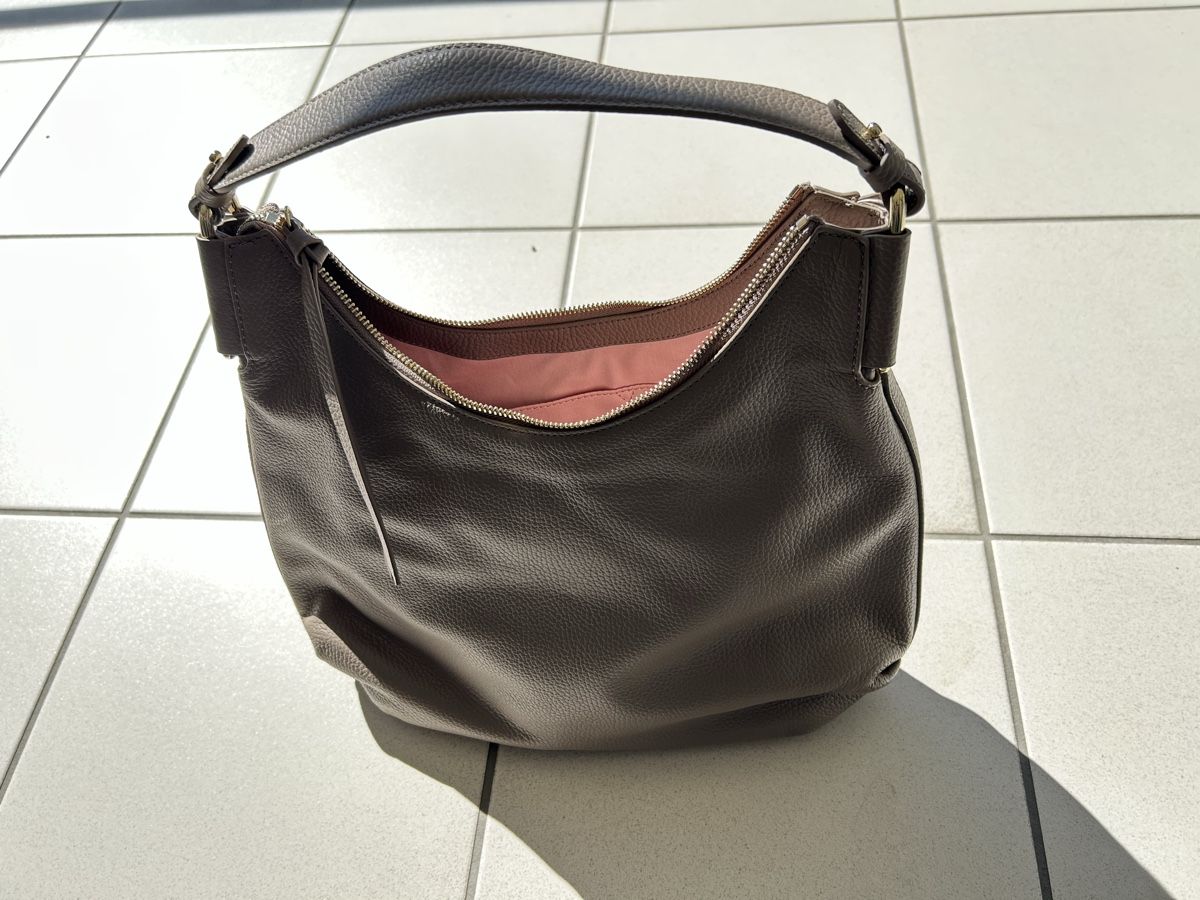 Coccinelle Sacs femmes: Tasche – Neuf (Voir description) à Hünenberg See par Fichten 7