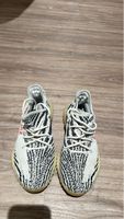 Adidas Yeezy Boost 350 V2 Zebra Schuhe akzeptabler Zustand