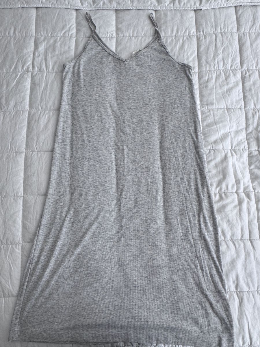 H&M Vestiti: H&M Basics grey slip dress – Usato da Zürich venduto da Tanja_G88