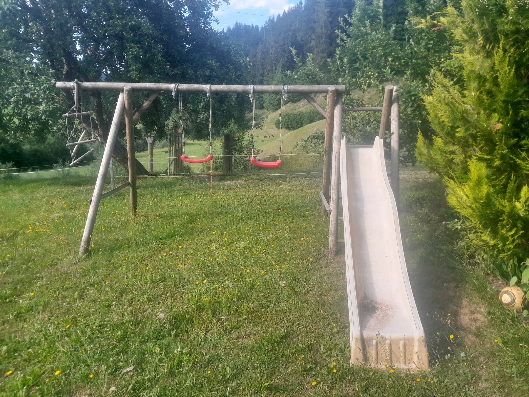 Toboggan: Schaukel gebraucht – D'occasion à Röthenbach i. E. par sheryl17