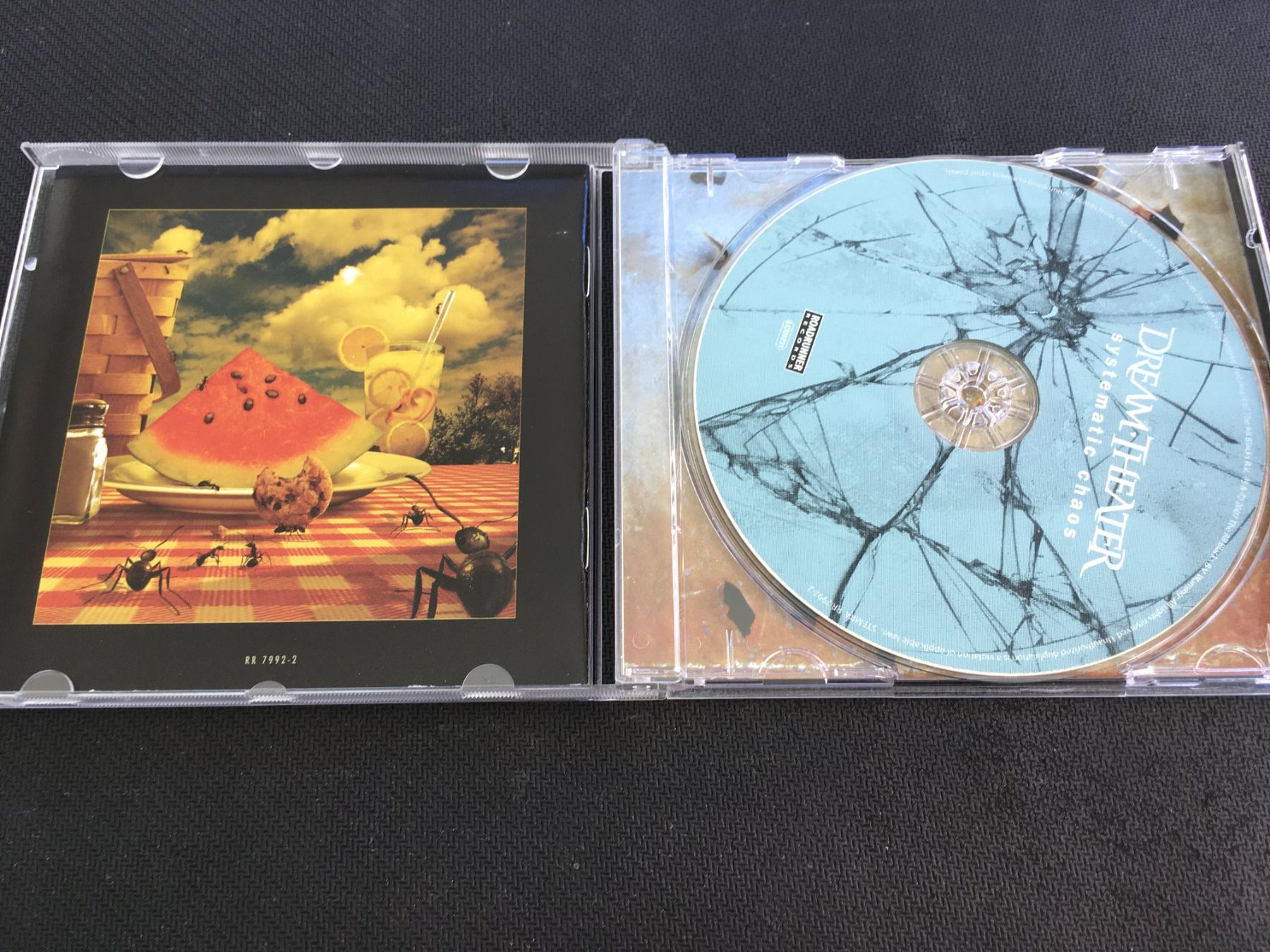CDs: Dream Theater - Systematic Chaos -CD- – Gebraucht aus St.Gallen von MedienJoe 1