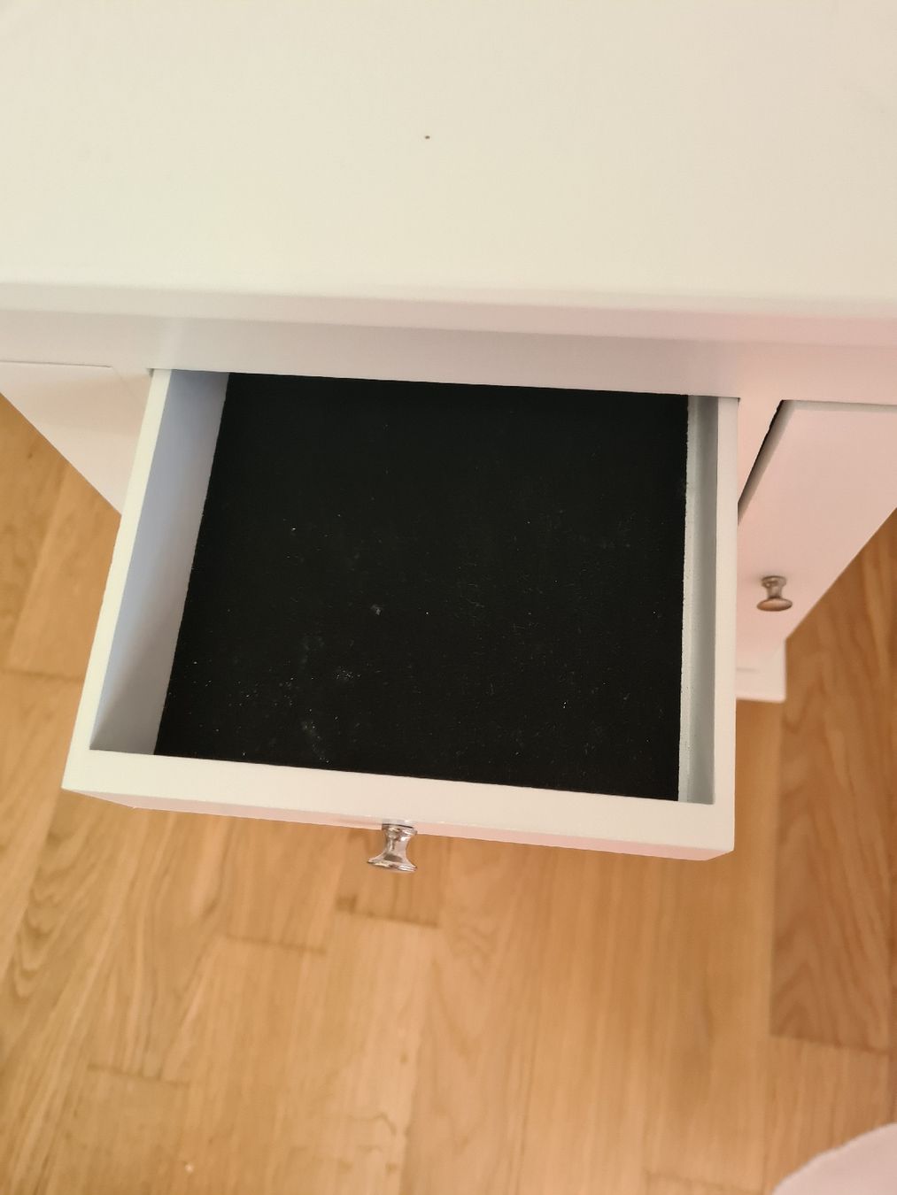 Tavoli da trucco: Schmuckschrank – Usato da Horw venduto da Mirii91 1