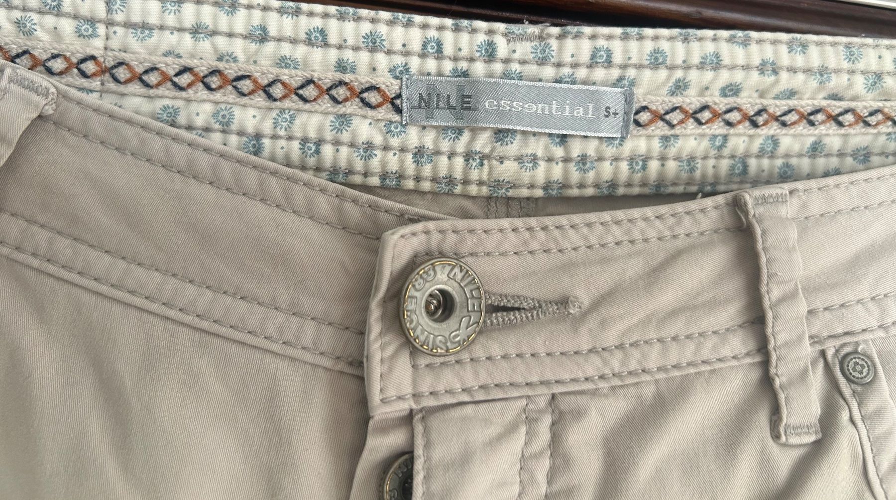 Nile Pantalons: NILE Hose – D'occasion à STUDEN BE par SMIROS 2