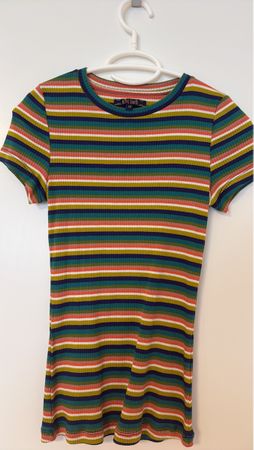 Dame t-shirt met strepen , size XS 