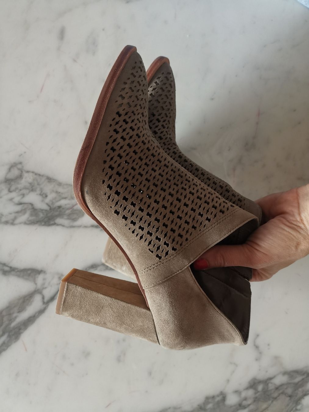 Damenschuhe: Vince Camuto Pumps – Gebraucht aus Uerikon von pink_flamingo 6
