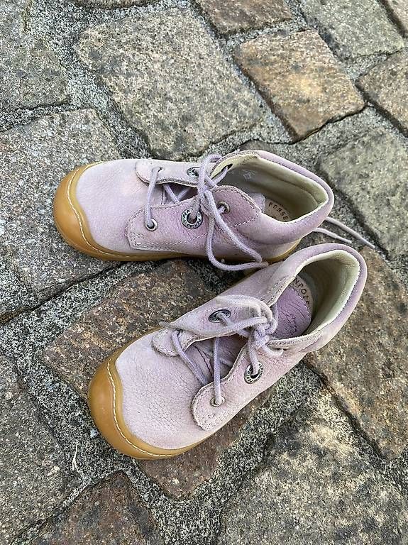 Schuhe für Jungen: Schuhe 21 – Gebraucht aus Luzern von feder11