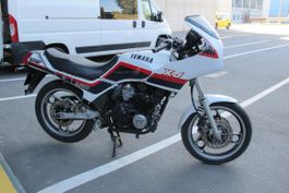 Herbst Abverkauf Yamaha XJ 600 für Bastler läuft nicht