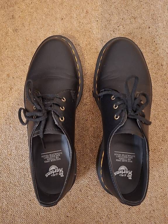Herrenschuhe: Doc Martens Vegan Gr. 41 – Gebraucht aus Zürich von jos_9zp8 1