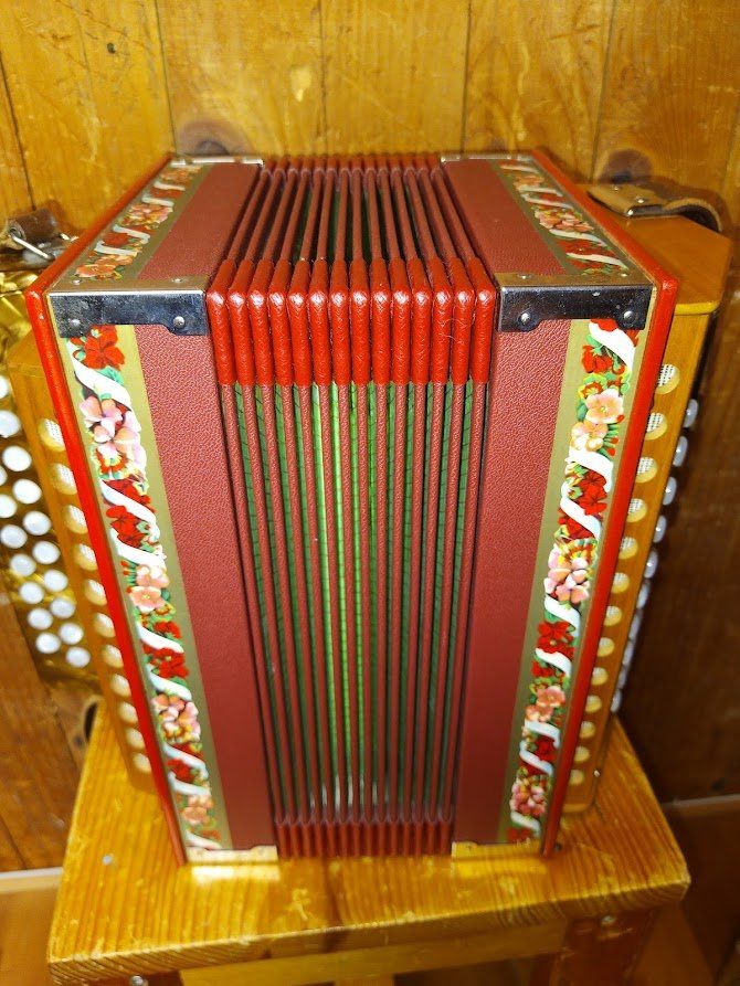 Strumenti musicali: Schwyzerörgeli Stalder Ton B – Usato da Walkringen venduto da petro06 5
