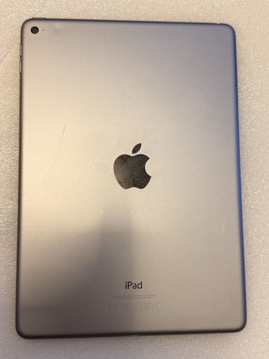 Apple Tablet PC: iPad Air 2 – Usato da Einigen venduto da iva_86t8 1