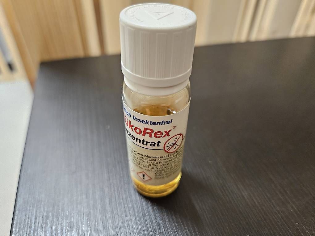 Pflegeprodukte: MükoRex Insekten-Abwehrmittel – Gebraucht aus Luzern von  2