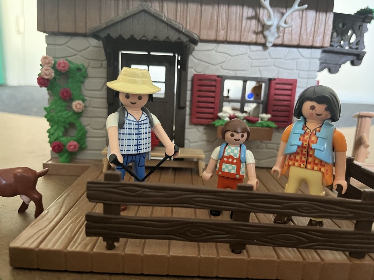 Playmobil Spielzeuge: Playmobil Alphütte – Gebraucht aus Langnau am Albis von Firefly71