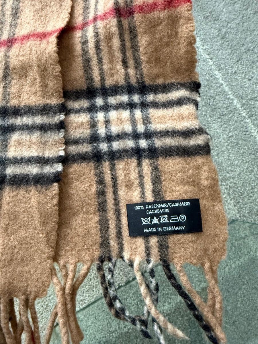 Foulard & Sciarpe: Kuscheliger Kaschmir-Schal, verschiedene Modelle – Nuovo (secondo la descrizione) da Schlieren venduto da Sunshines 1